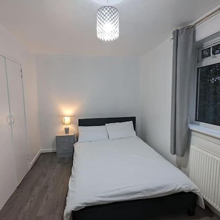 3 Bedroom Apartment Sleeps 8 EDI Kültér fotó